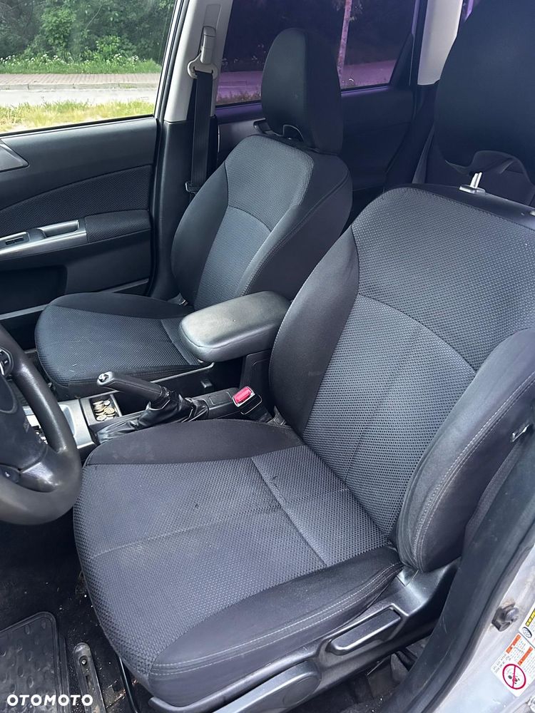 Subaru Forester 2.5 X - 8