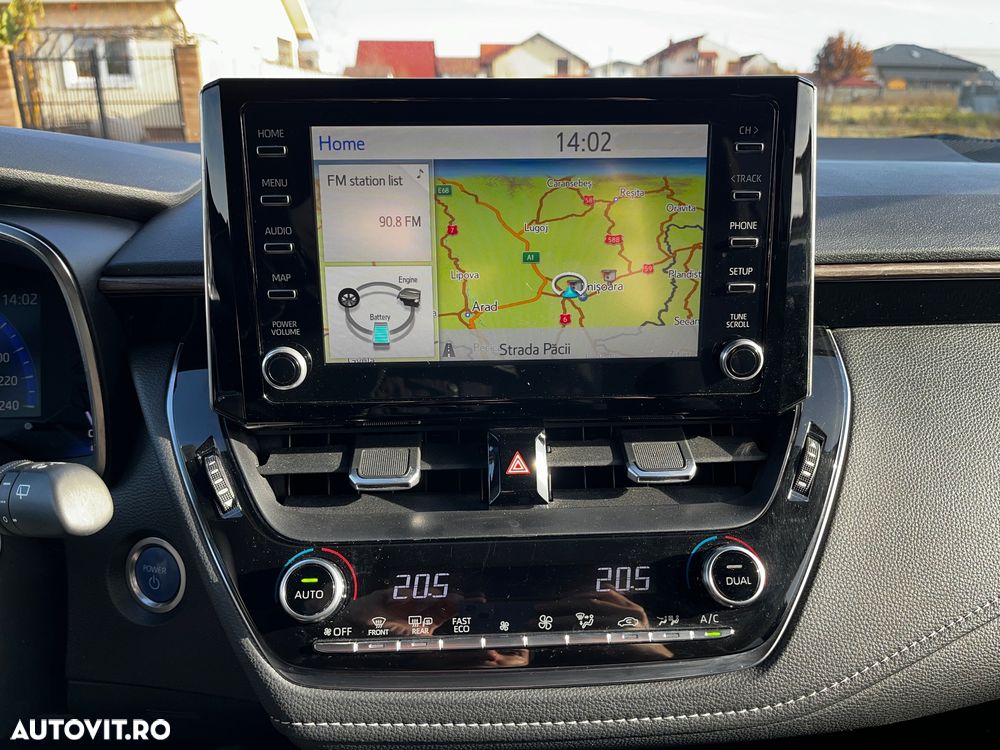 Toyota Corolla 1.8 Hybrid Club - 11