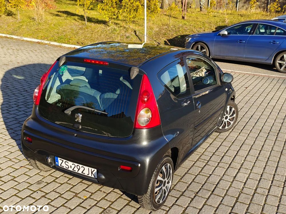 Peugeot 107 1.0 Happy - 18