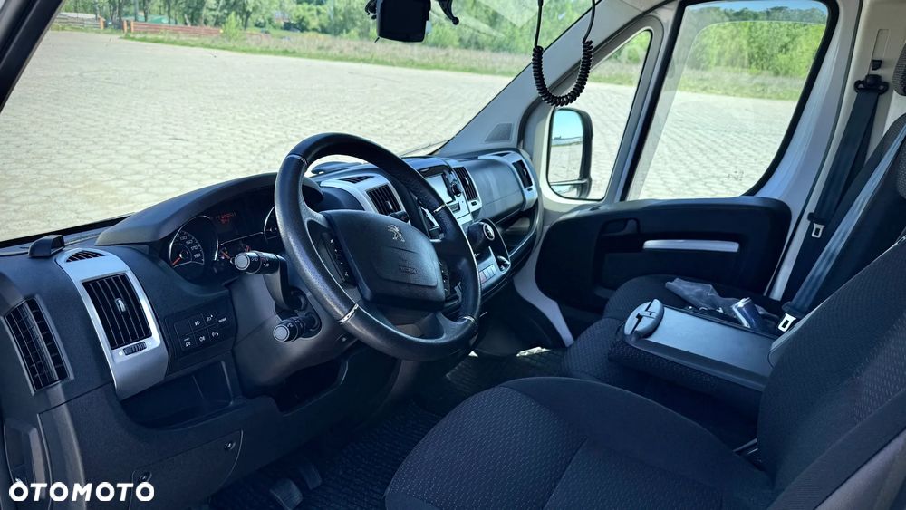 Peugeot BOXER - 12