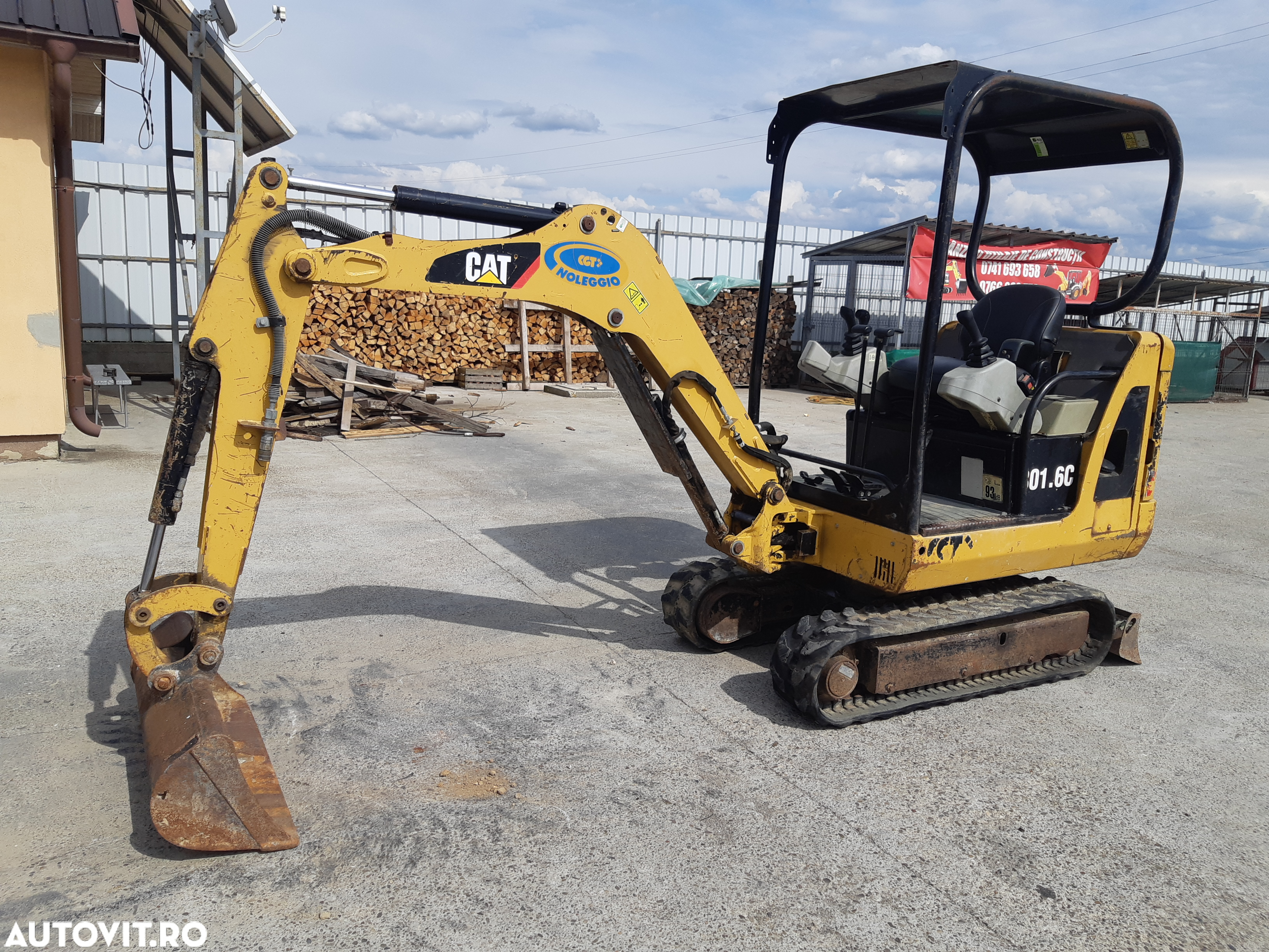 Caterpillar 301.6 C - 7