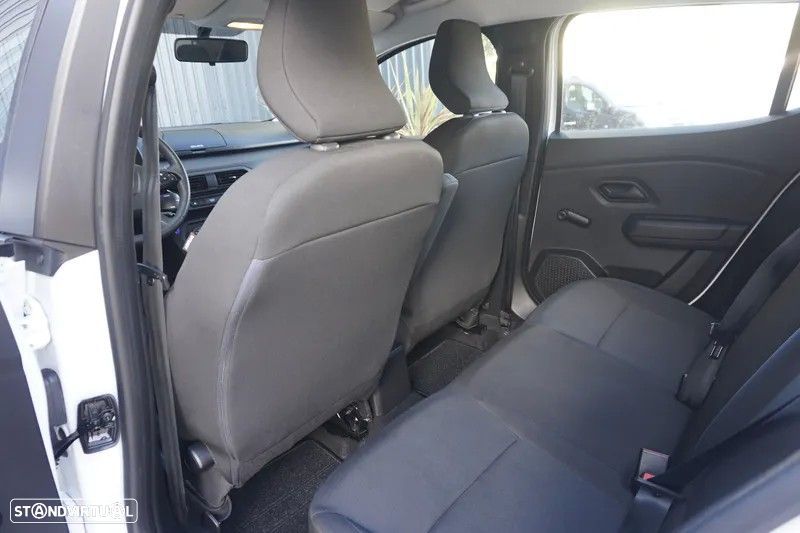 Dacia Sandero 1.0 SCe Essential - 6