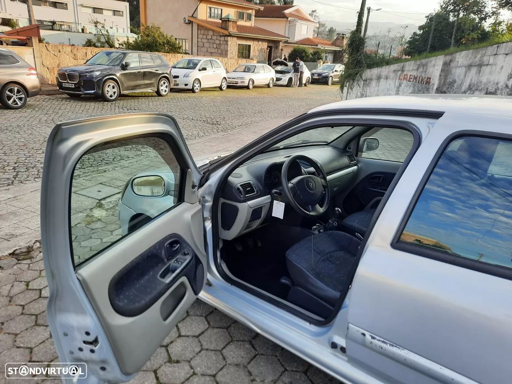 Renault Clio 1.5 dCi Confort - 3