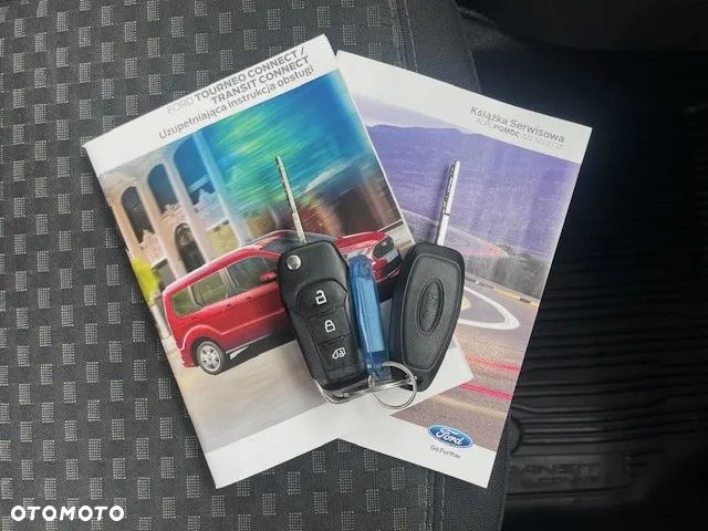 Ford Transit Connect - 19