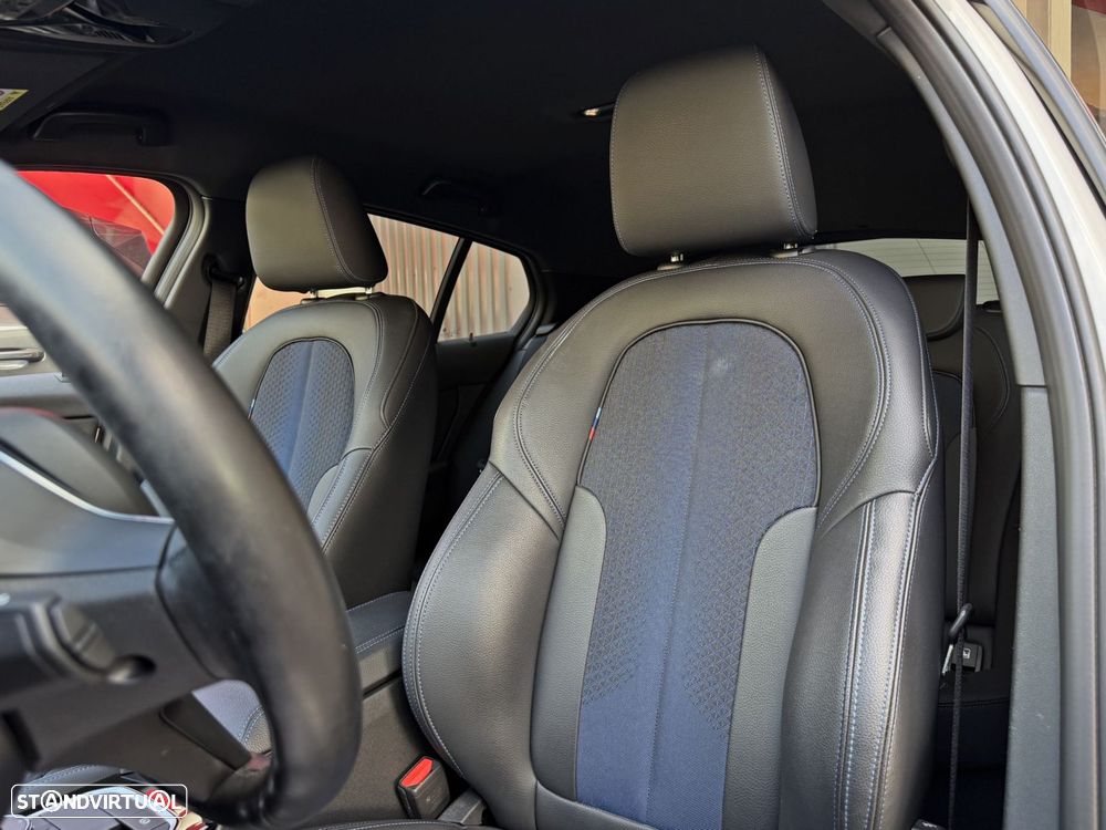 BMW 118 d Pack Desportivo M - 18