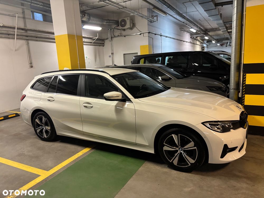 BMW Seria 3 320d xDrive - 3