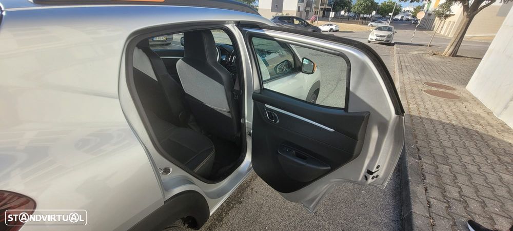 Dacia Spring Comfort Plus - 13