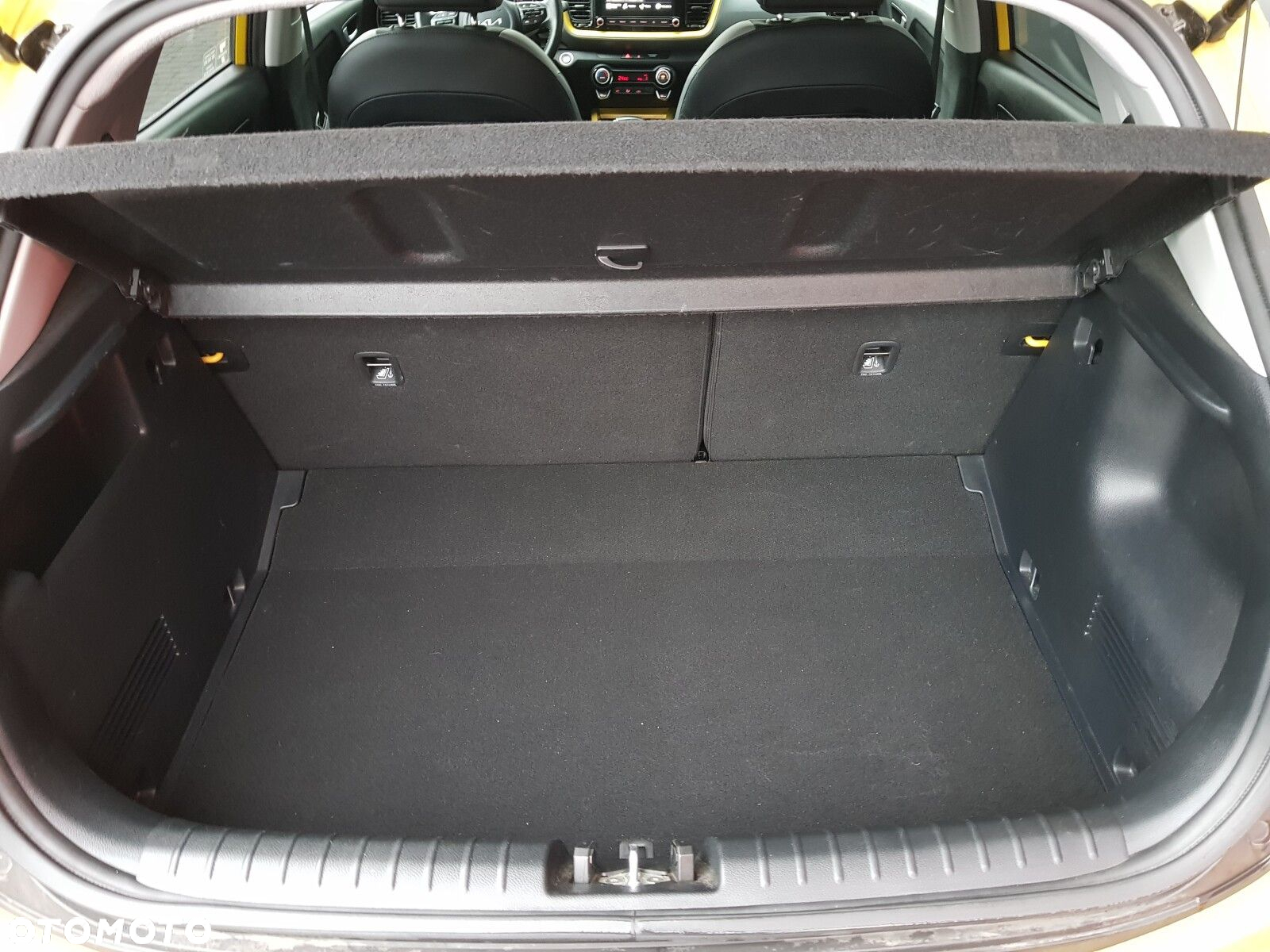 Kia Stonic 1.0 T-GDI MHEV L Business Line DCT - 26