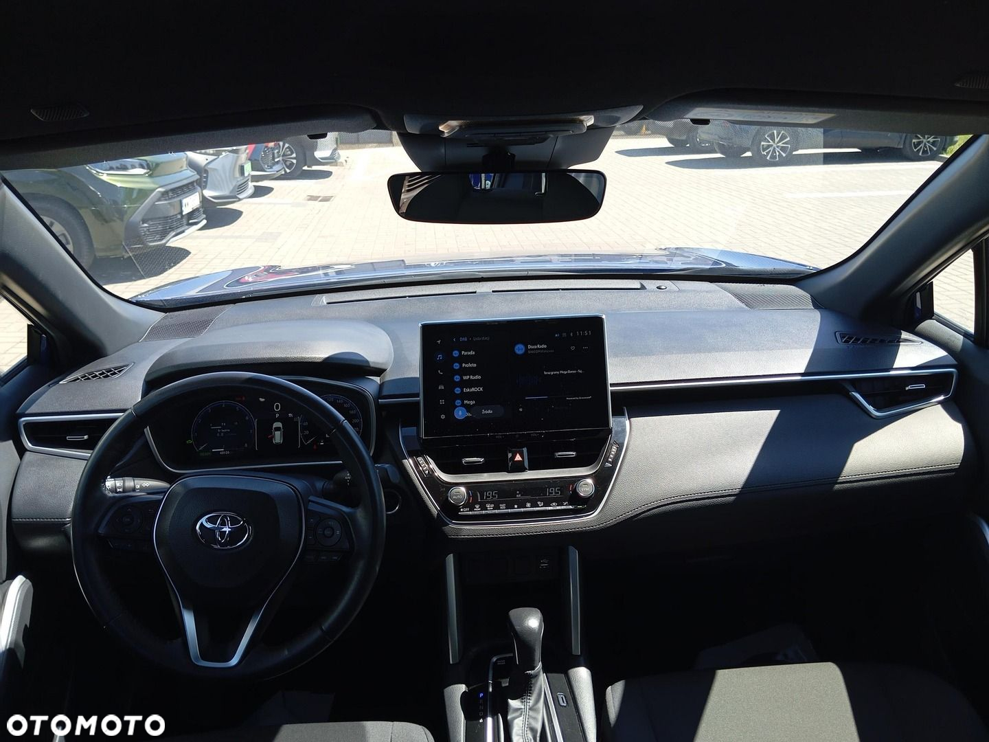 Toyota Corolla Cross 2.0 Hybrid Comfort - 16