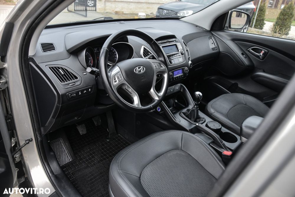 Hyundai ix35 2.0 CRDI 4WD Style - 5