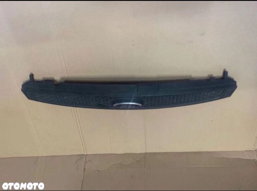 Grill atrapa chłodnicy Ford fiesta mk6 - 3