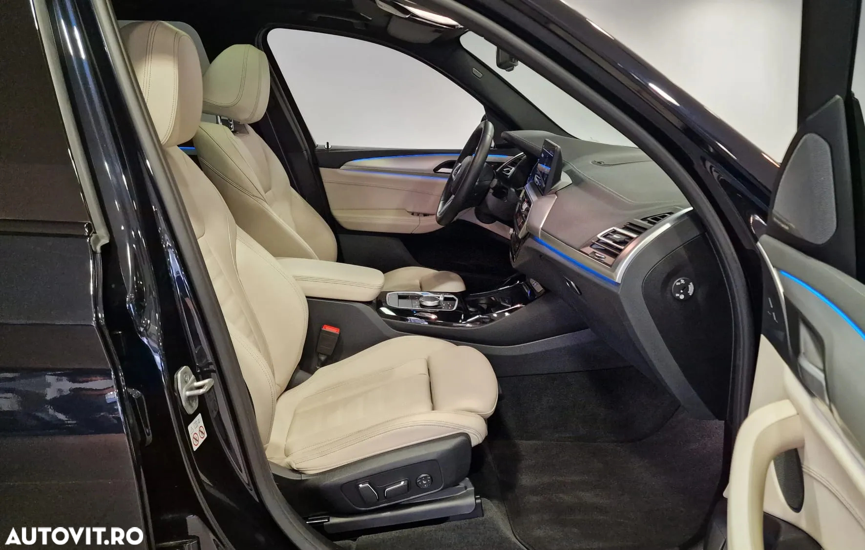 BMW iX3 Standard - 12