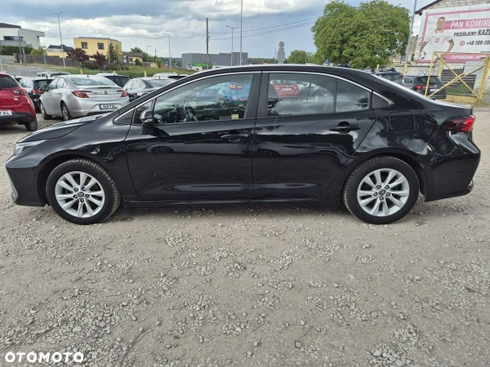 Toyota Corolla - 11