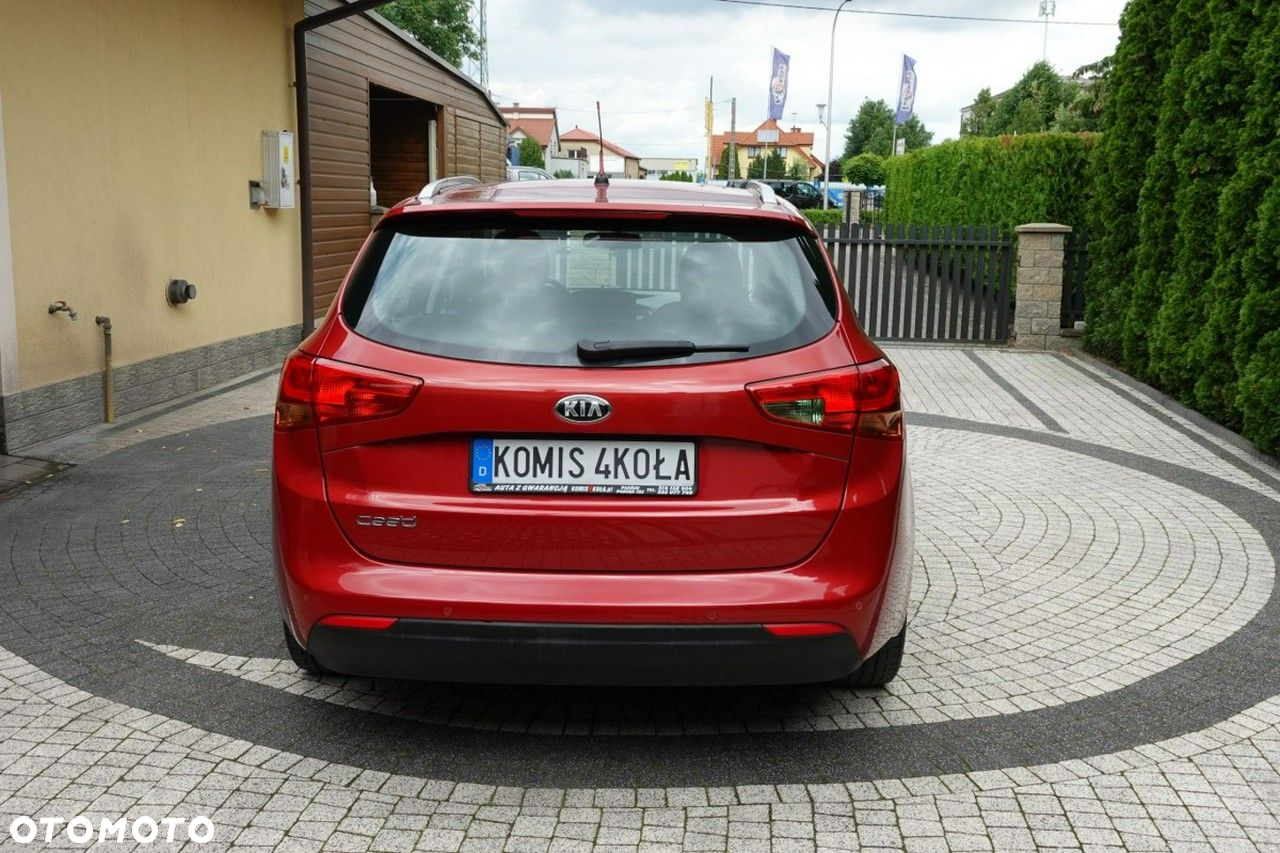 Kia Ceed - 5