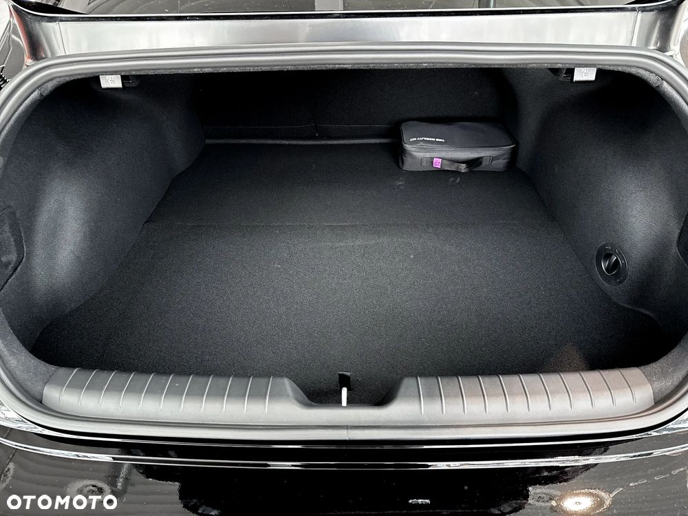 Hyundai IONIQ 6 77kWh Black Edition - 19