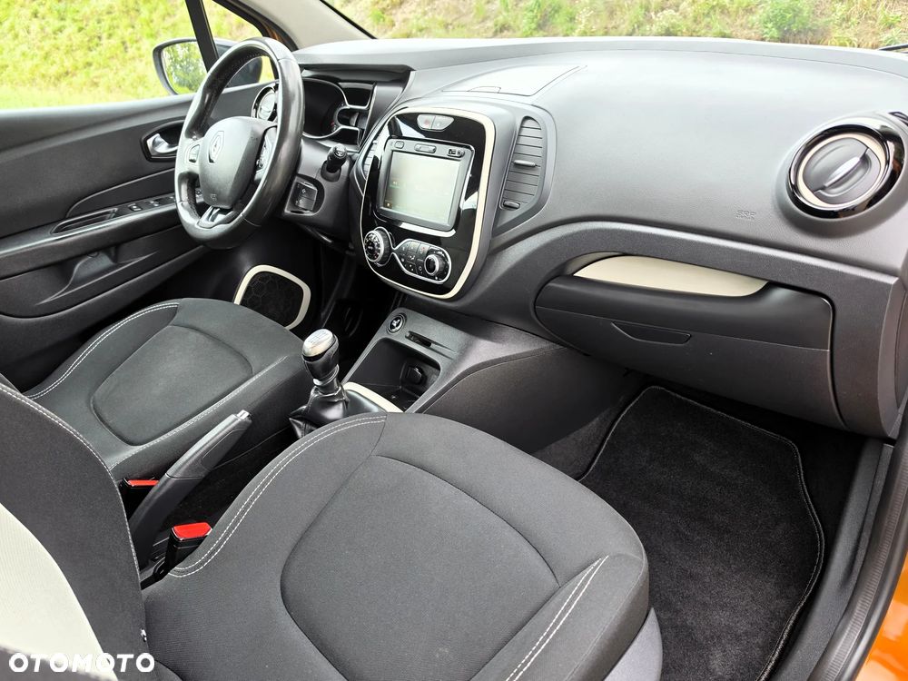 Renault Captur - 26