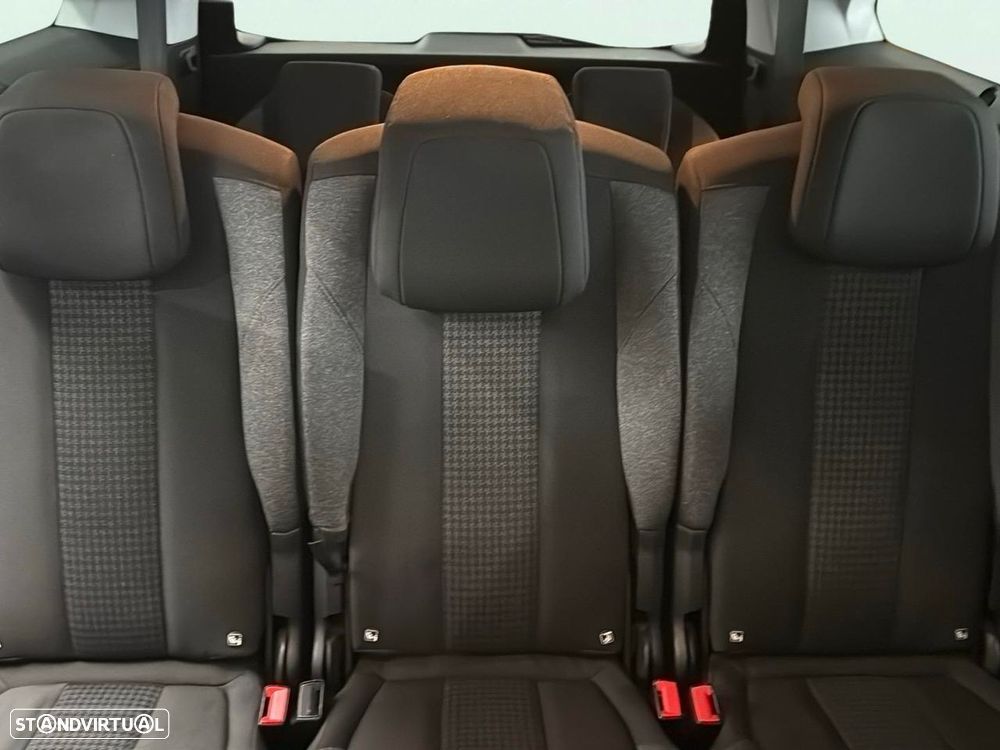 Peugeot 5008 1.5 BlueHDi Allure EAT8 - 15