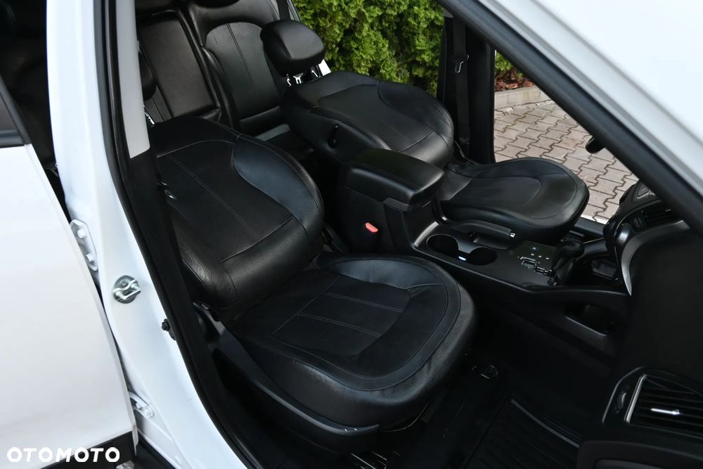 Hyundai ix35 2.0 CRDi 4WD Automatik Premium - 31