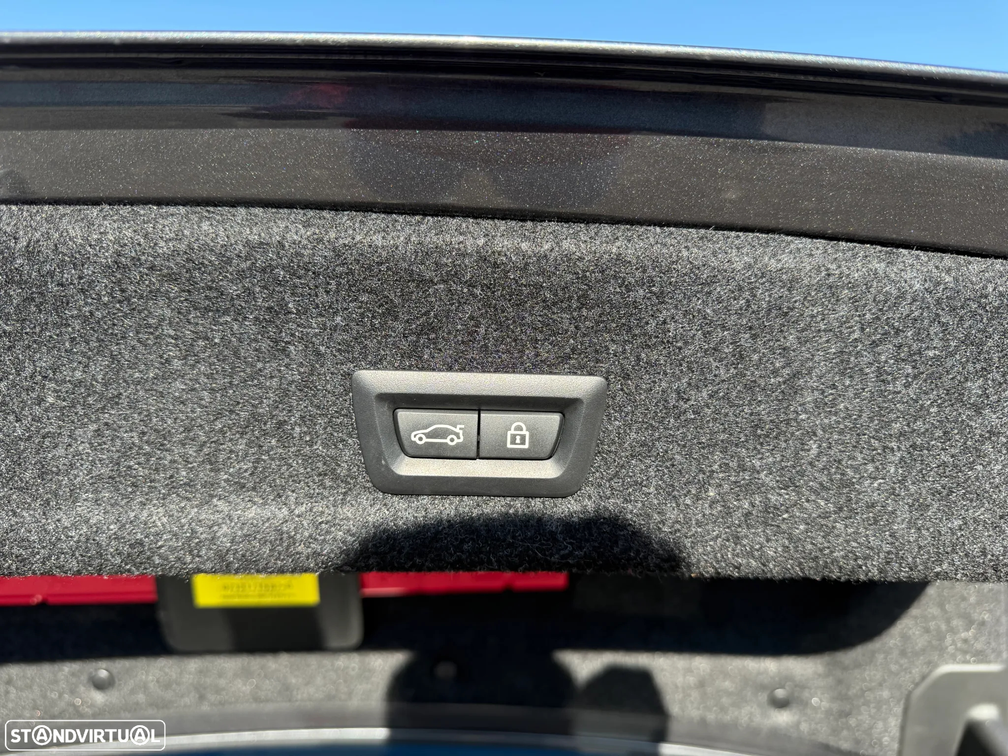 BMW 330 e Pack M Auto - 15