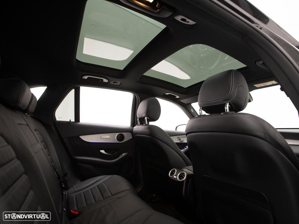 Mercedes-Benz GLC 300 de 4Matic - 12