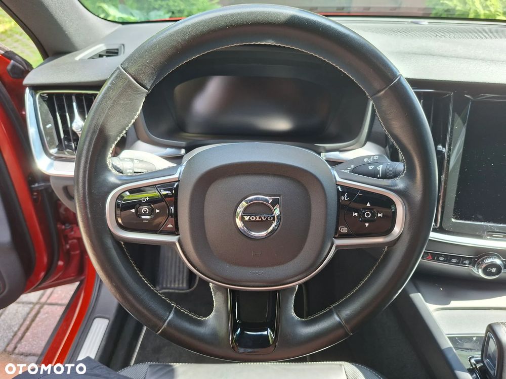 Volvo V60 B4 D Geartronic RDesign - 23