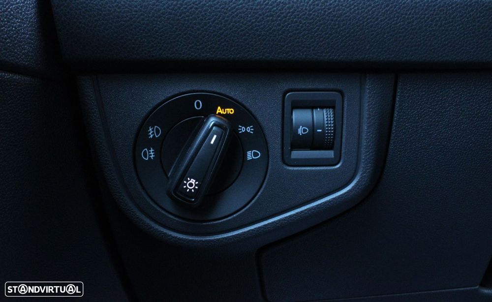 VW Polo 1.0 TSI Urban - 18