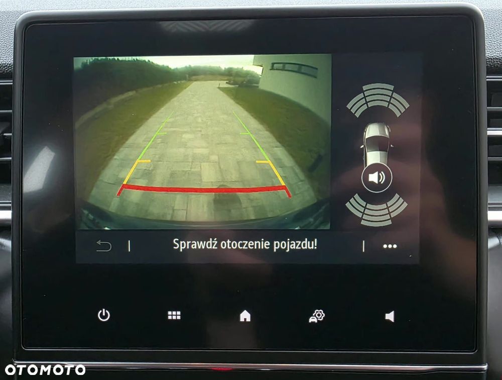 Renault Captur - 29
