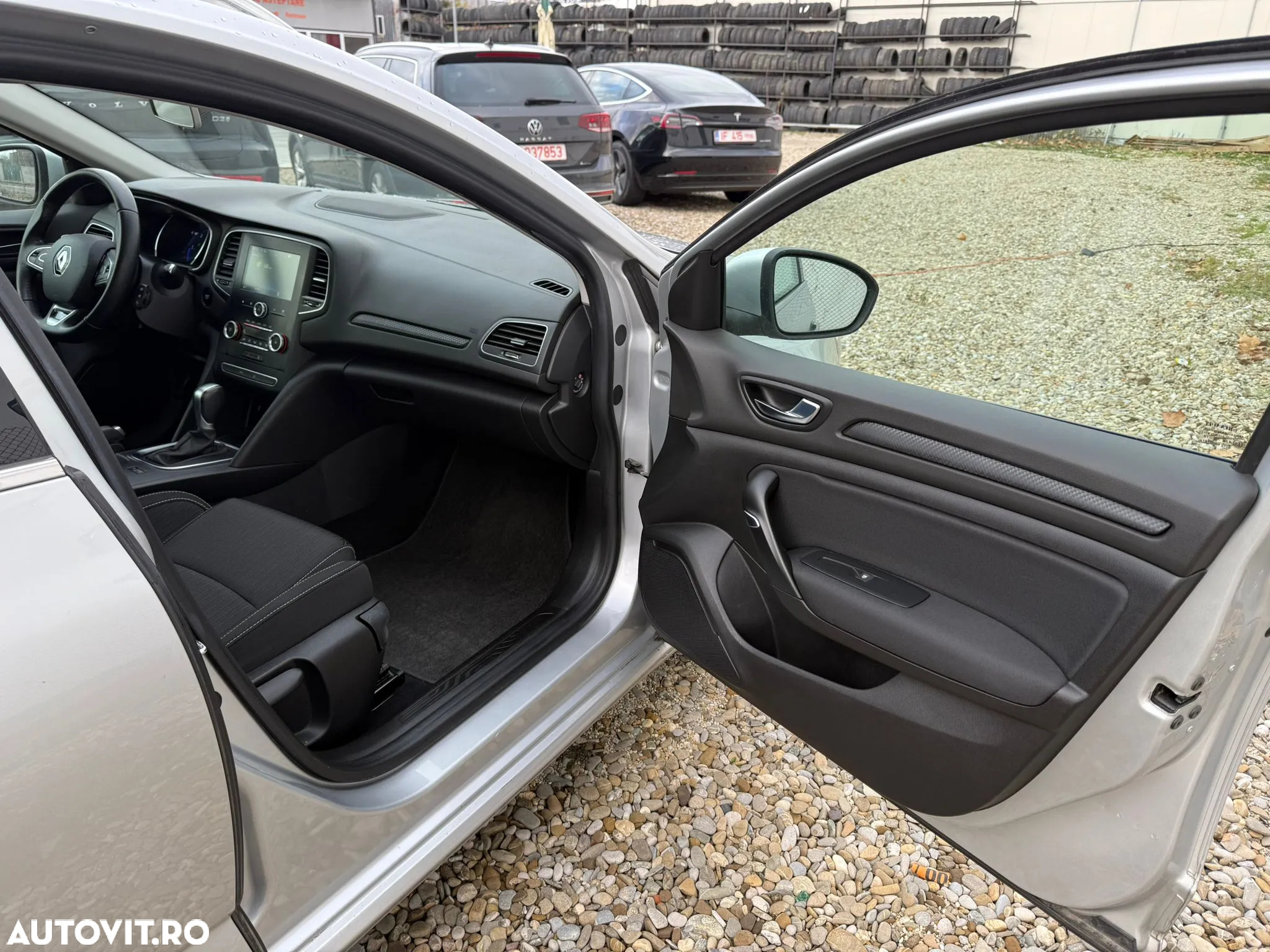 Renault Megane BLUE dCi 115 EDC INTENS - 18
