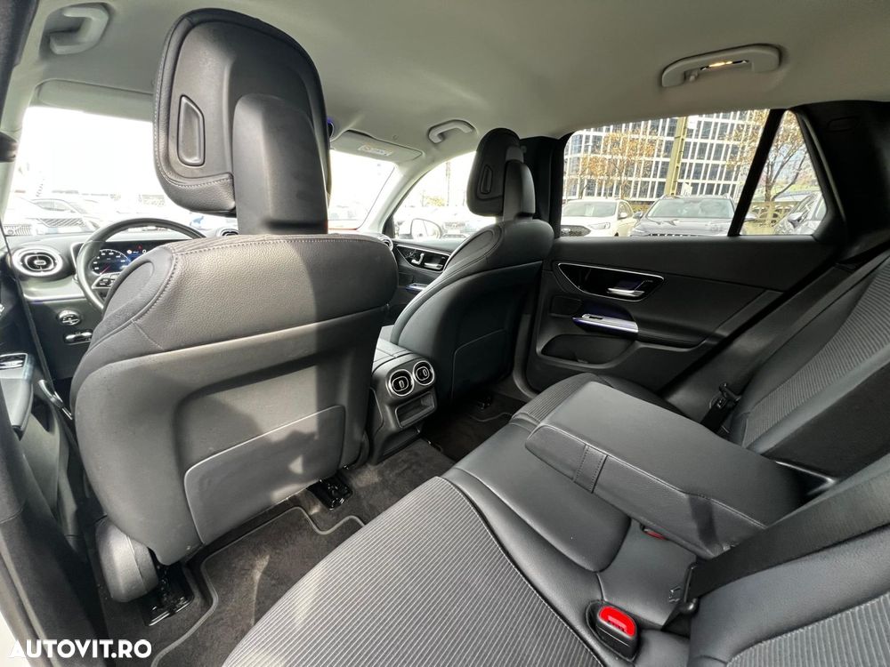 Mercedes-Benz GLC 220 d 4MATIC MHEV - 10