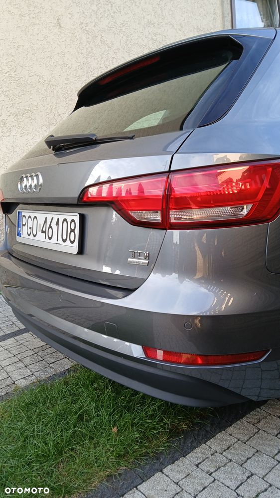 Audi A4 Avant 2.0 TDI ultra S tronic - 17