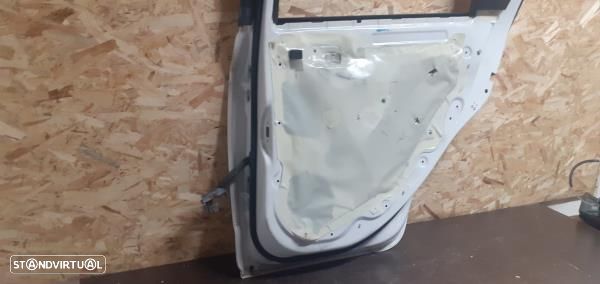 Porta Trás Dto Chevrolet Aveo Hatchback (T300) - 3