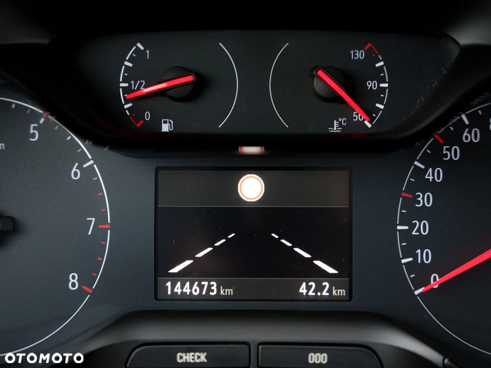 Opel Grandland X 1.5 D Start/Stop Ultimate - 29