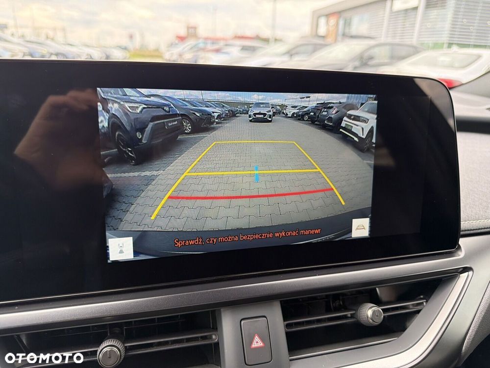 Lexus UX 300h Prestige - 29