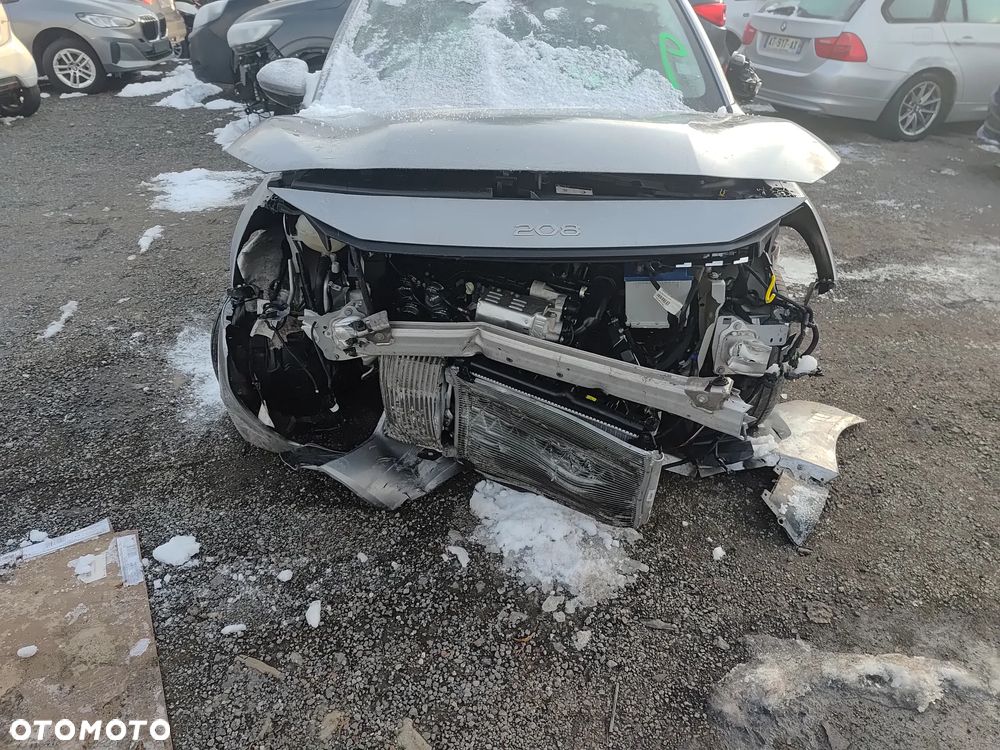 Peugeot 208 PureTech 130 EAT8 Allure Pack - 16