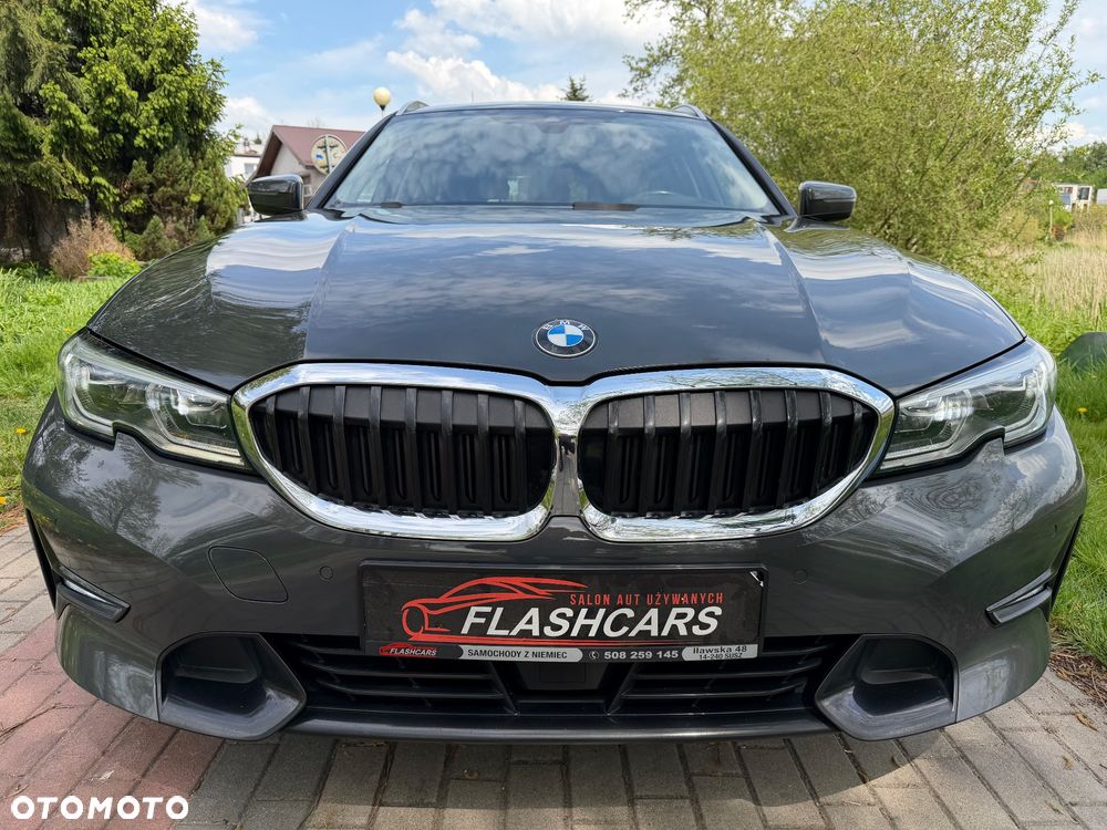 BMW Seria 3 320d Edition Luxury Line Purity - 8