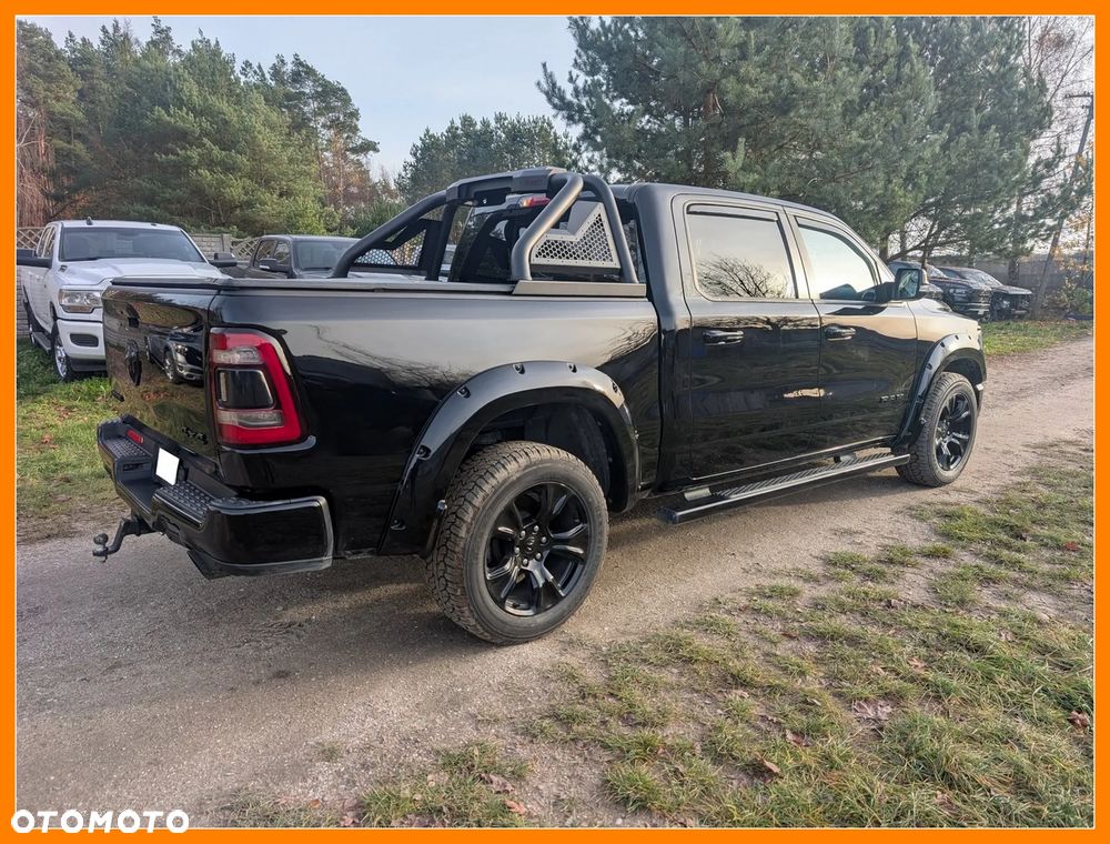 RAM 1500 Crew Cab Laramie - 5