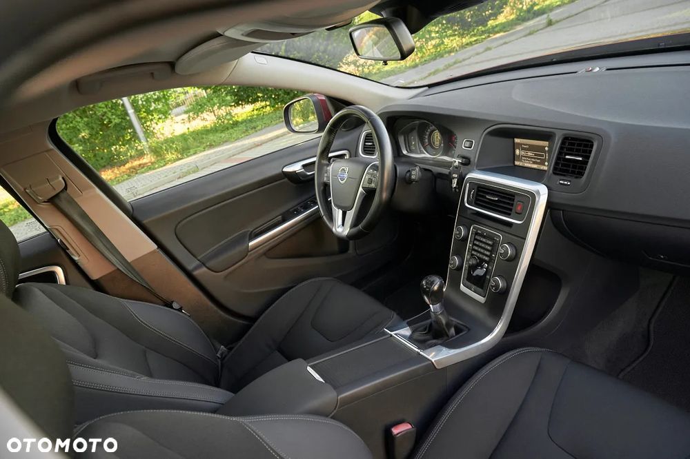 Volvo V60 T4 - 34