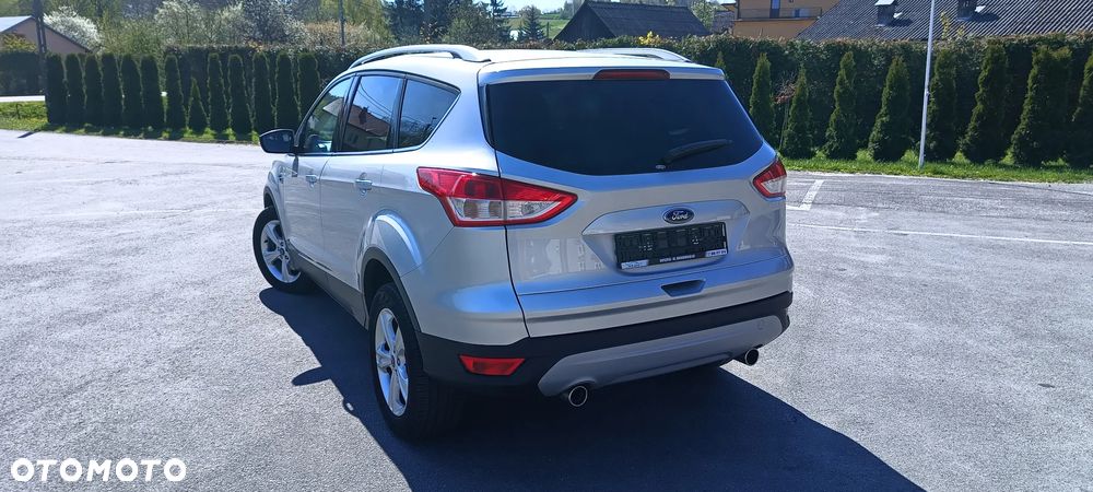 Ford Kuga 2.0 TDCi 4x4 Titanium - 10