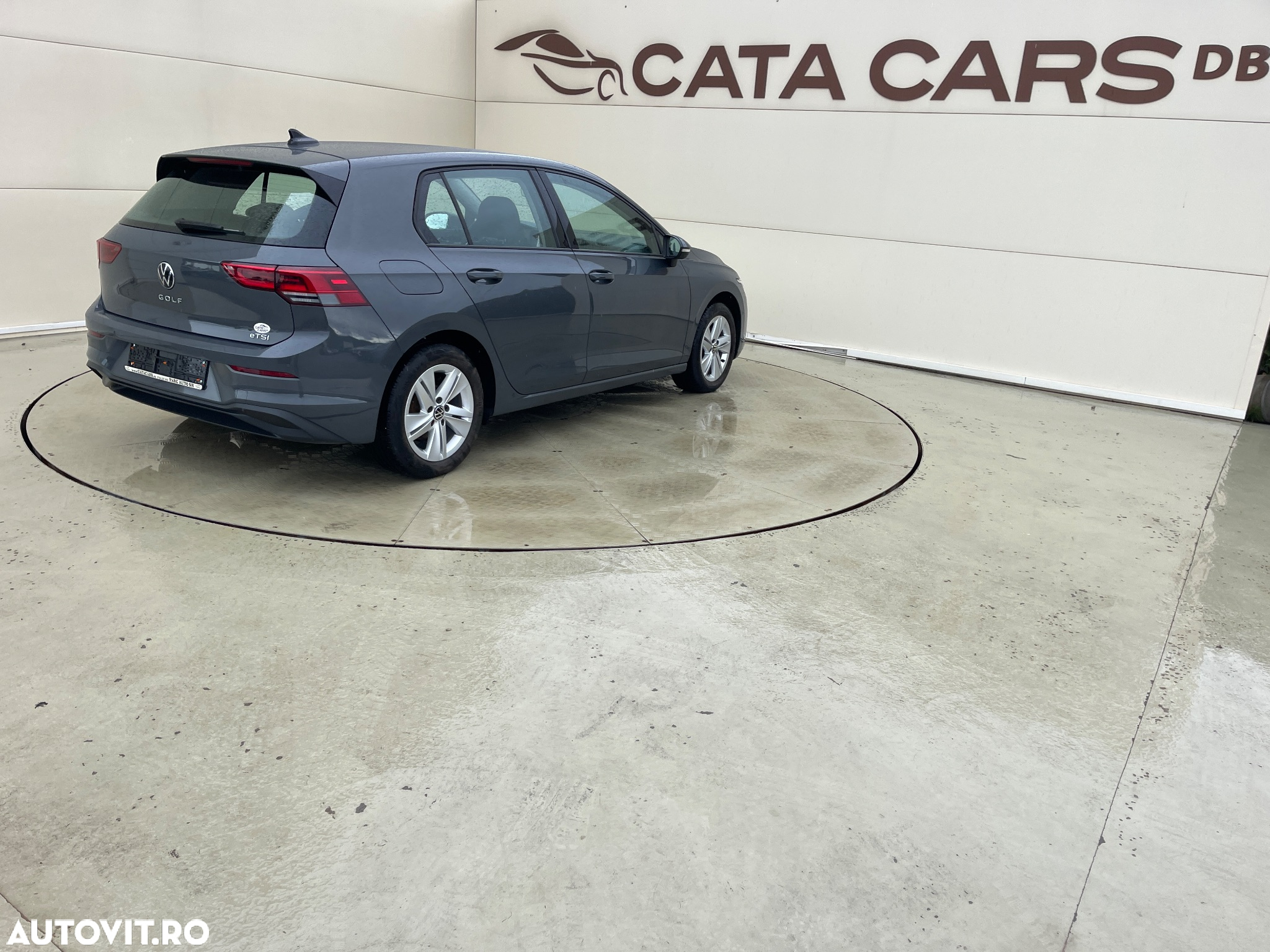 Volkswagen Golf 1.5 eTSI ACT DSG MHEV Life - 18