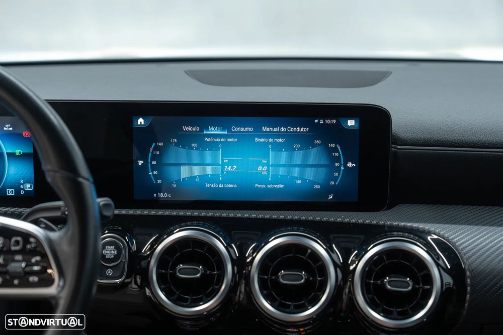 Mercedes-Benz CLA 180 d Shooting Brake Business Solutions.Grande Frota Aut. - 27