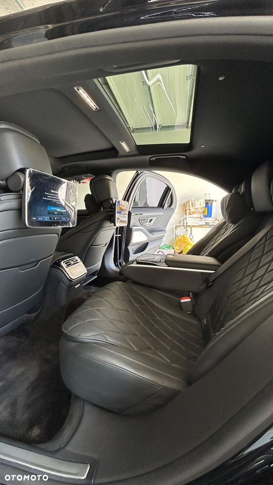 Mercedes-Benz Klasa S 500 4Matic L 9G-TRONIC - 33