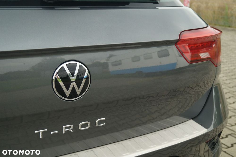 Volkswagen T-Roc - 23