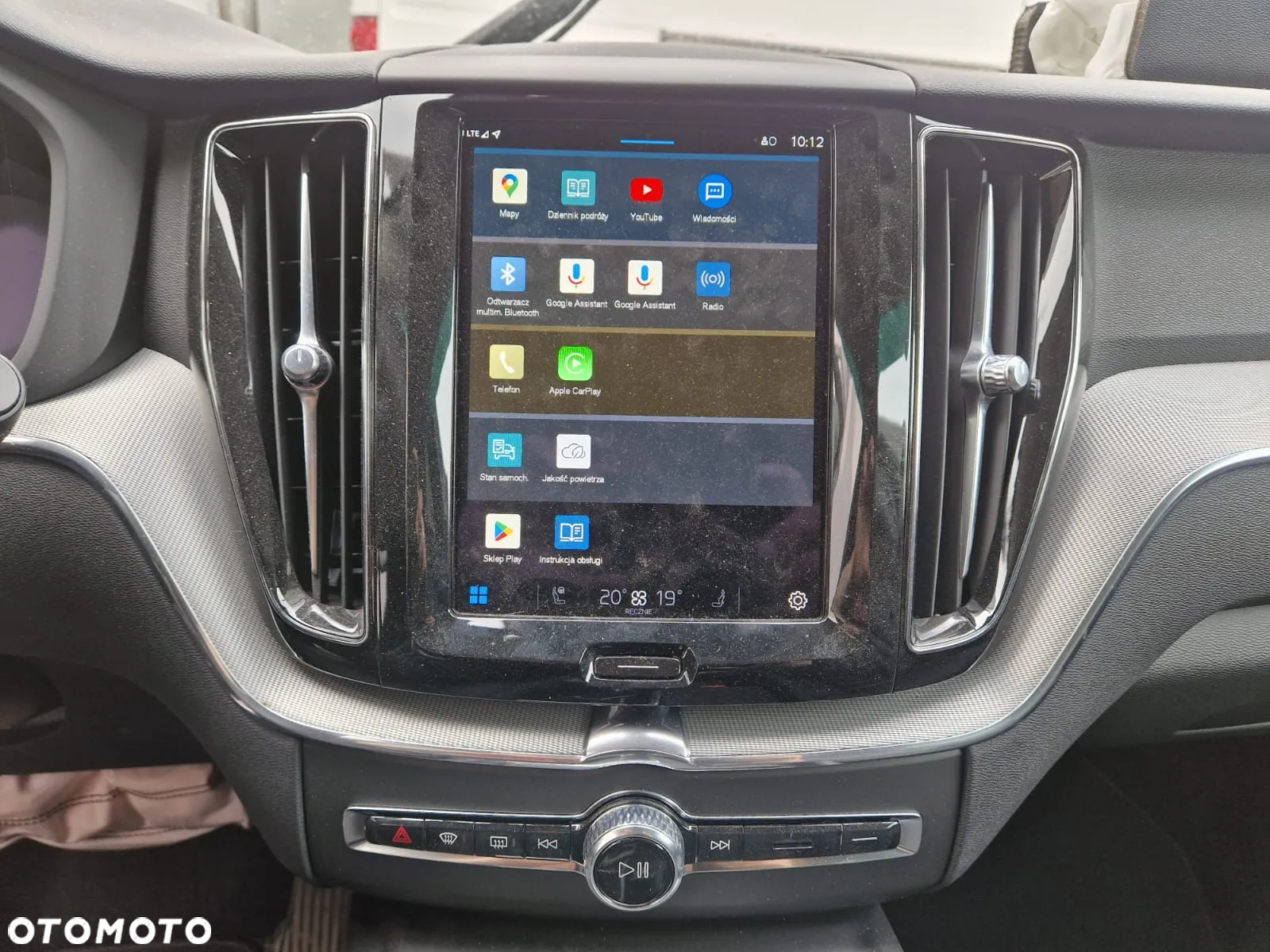 Volvo XC 60 B4 D AWD Plus Bright - 11