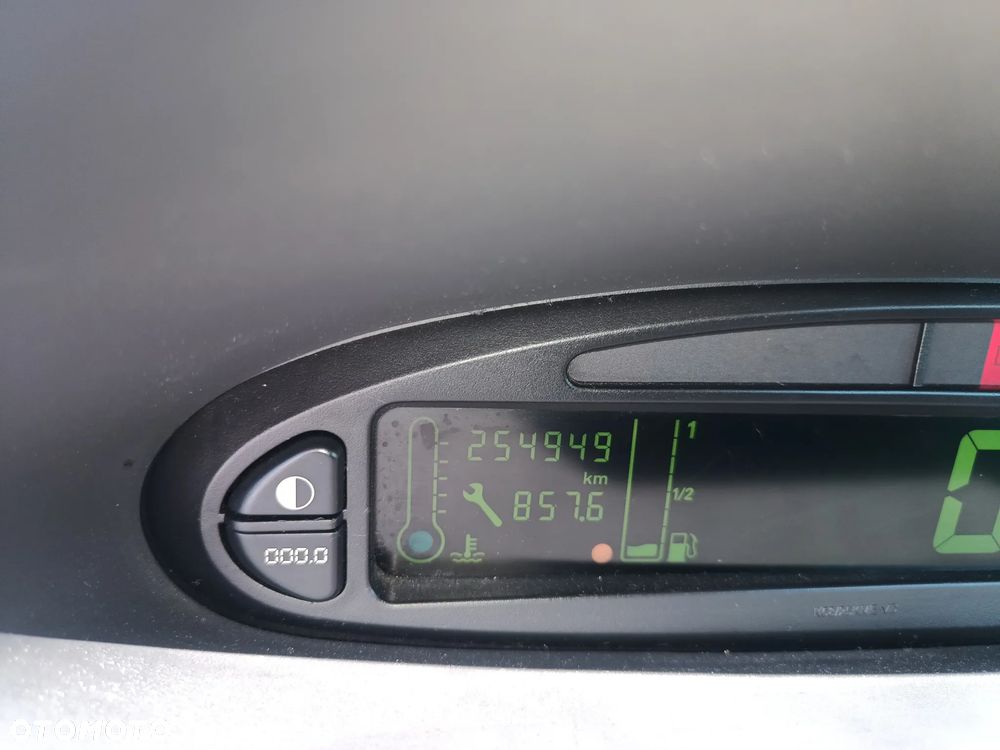 Citroën Xsara Picasso 1.6 16V Impress - 16