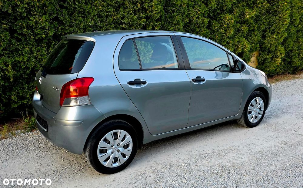 Toyota Yaris 1.33 2010 - 5
