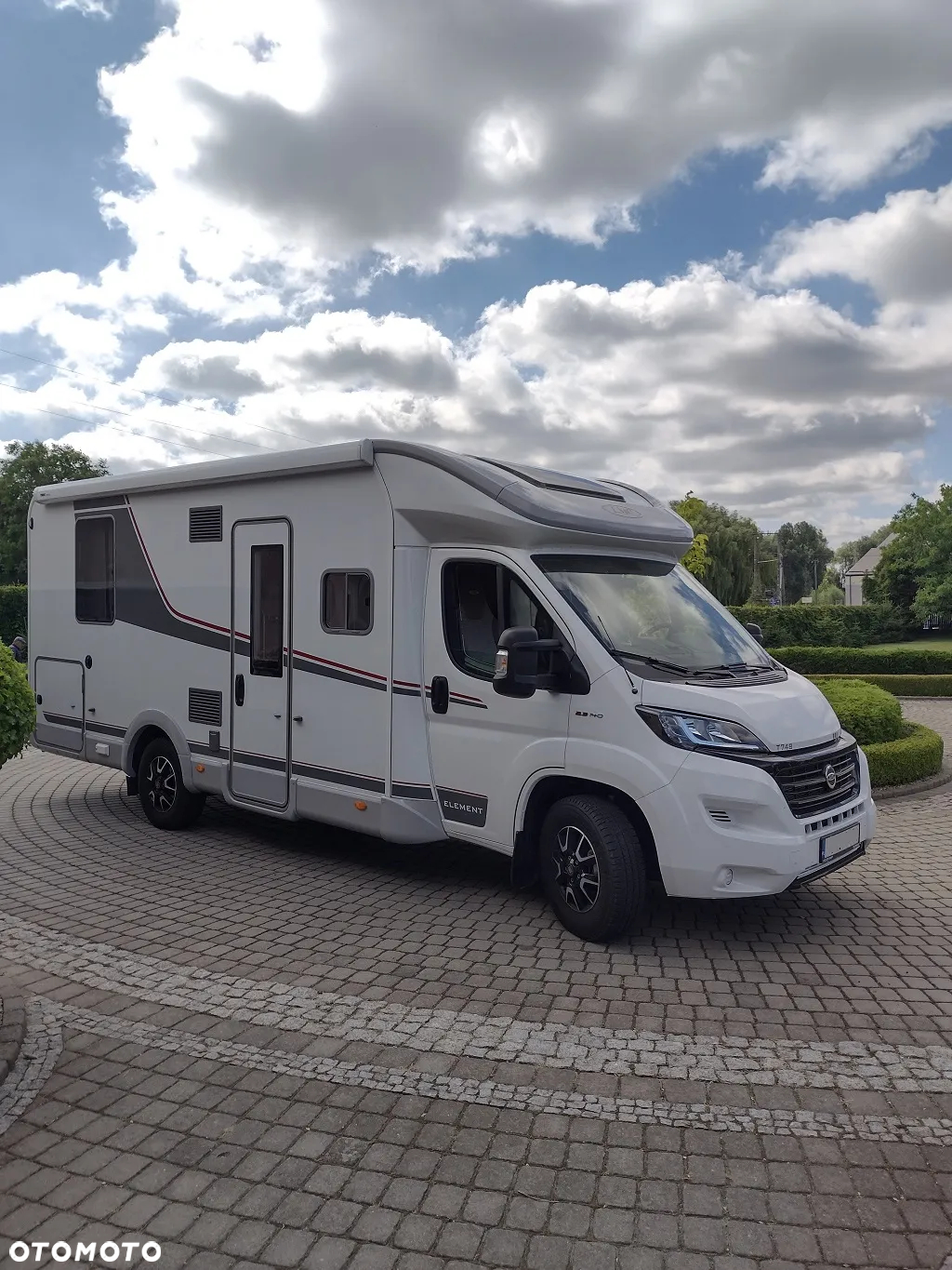 LMC TREND T748 - 2