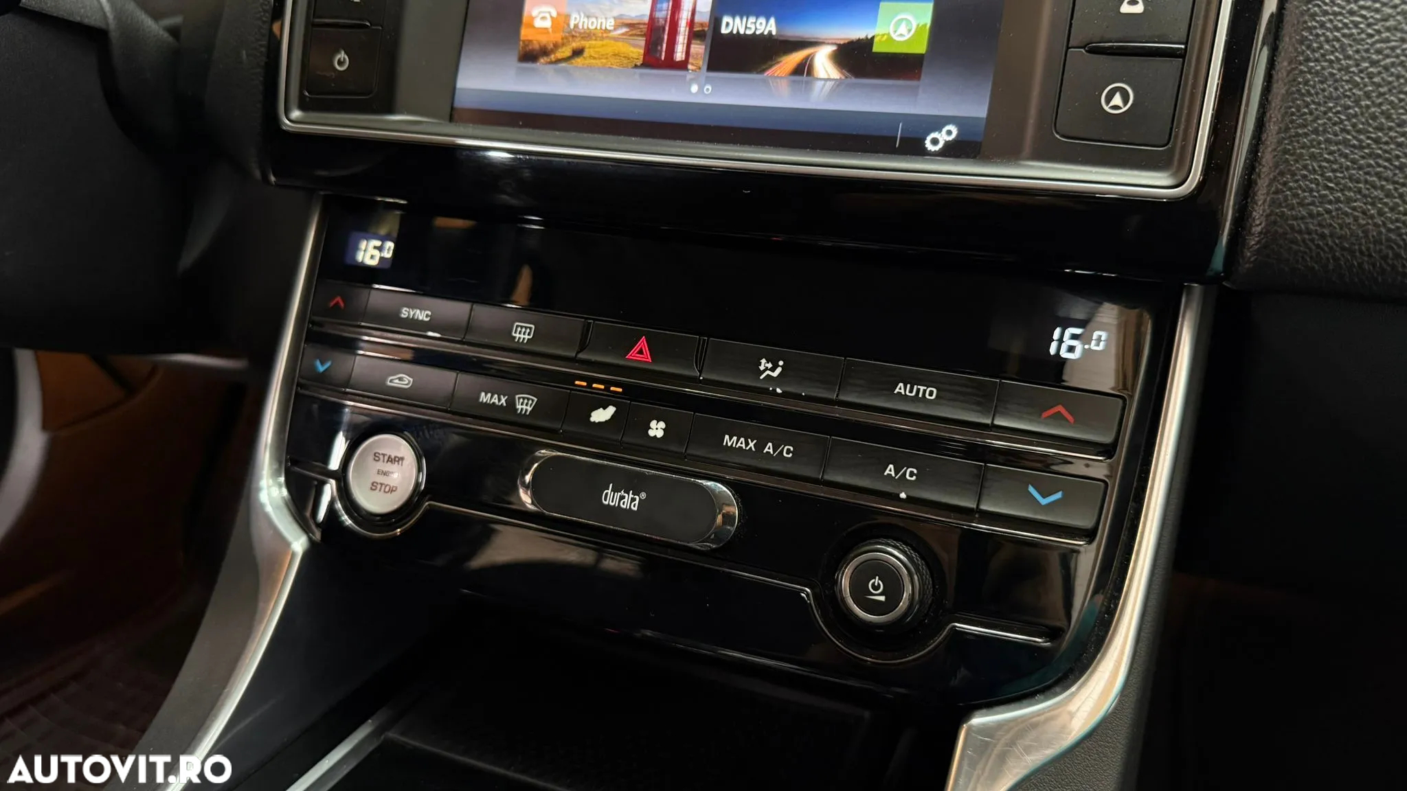 Jaguar XE 2.0 Portfolio - 22
