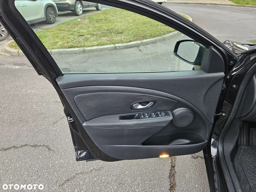 Renault Megane 1.6 16V 100 Expression - 12