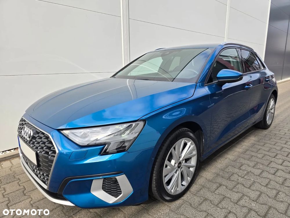 Audi A3 Sportback - 2