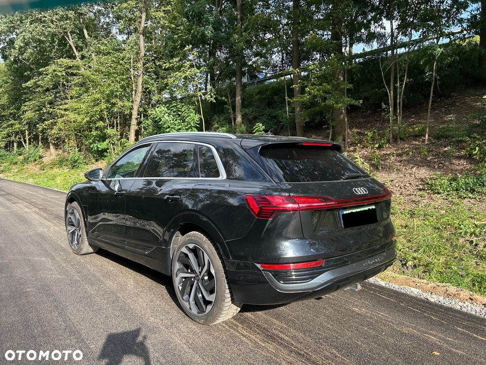 Audi Q8 - 4